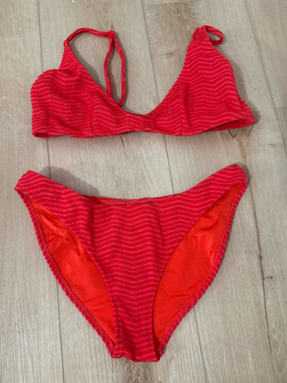 Triangl - Red Set